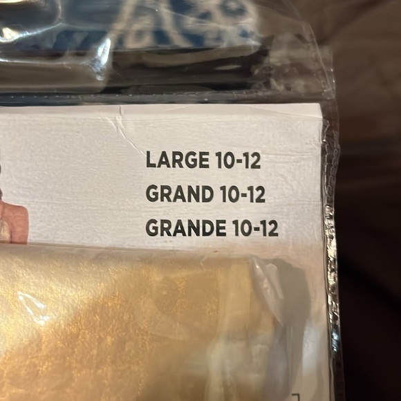 *New*  adult Feisty Flapper Costume size 10-12  includes dress and headband - Picture 5 of 5